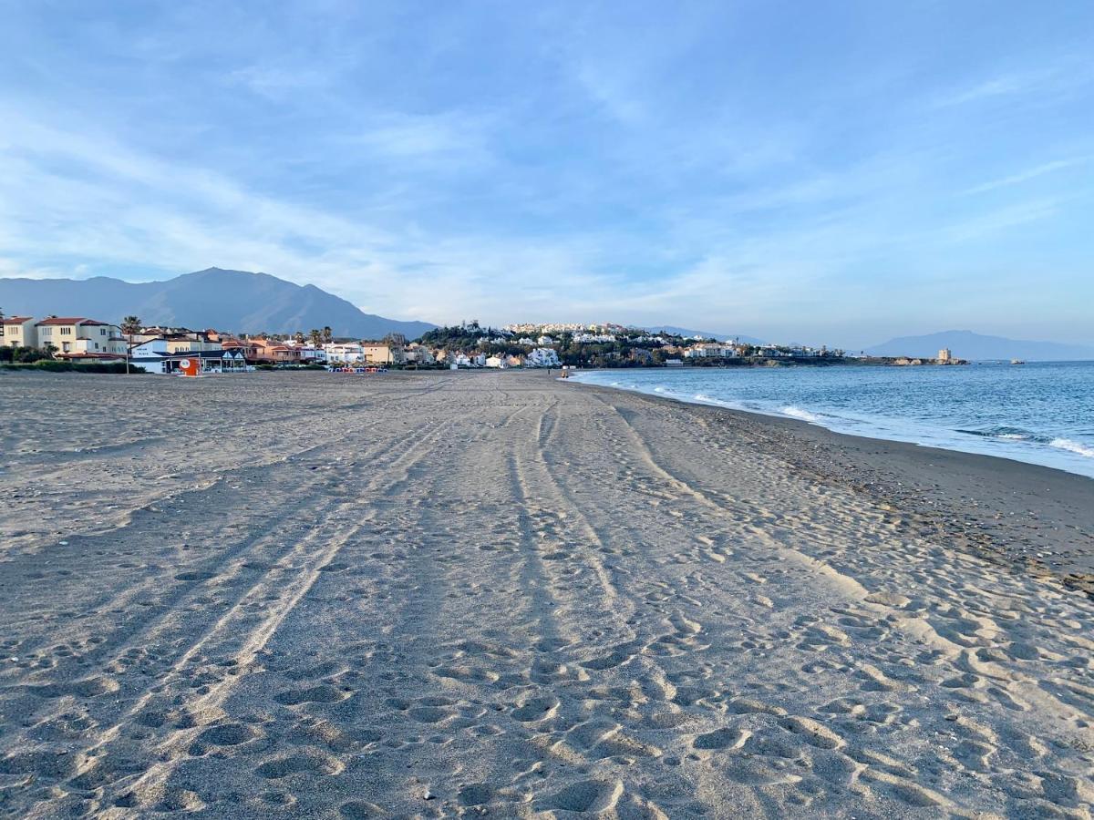 Casares Beach Golf Apartment With Private Garden Direct Pool Access Zewnętrze zdjęcie